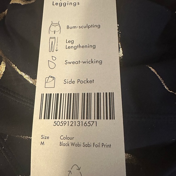 Sweaty Betty leggings - Picture 4 of 9